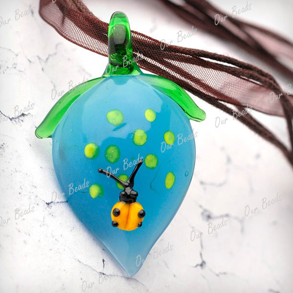 Lampwork-Glass-Blue-Fruit-Strawberry-Bettle-Charm-Pendant-Cord-Necklace-LB0009-4