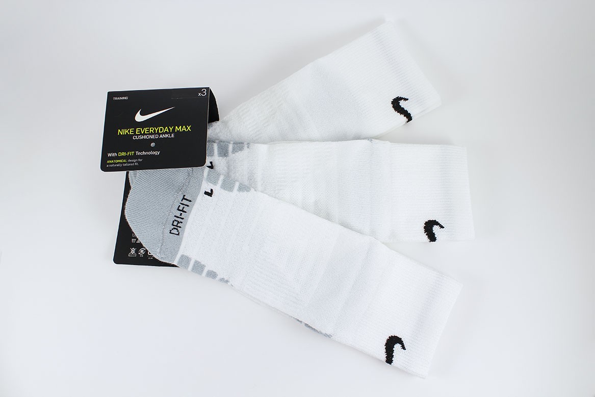 nike dri fit trainer socks