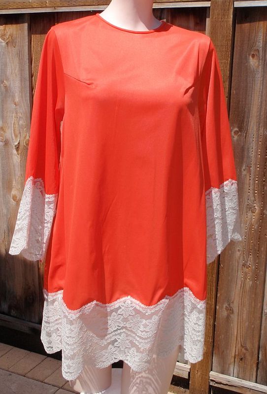 Vintage 70s Bright Coral Chemise Short Nightgown by Gilead size Small