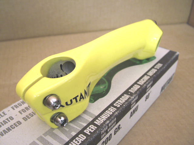 3T ステム　MUTANT イエロー New-Old-Stock 3T Yellow Mutant Stem (25.8 mm / 26.0 mm clamp x 130