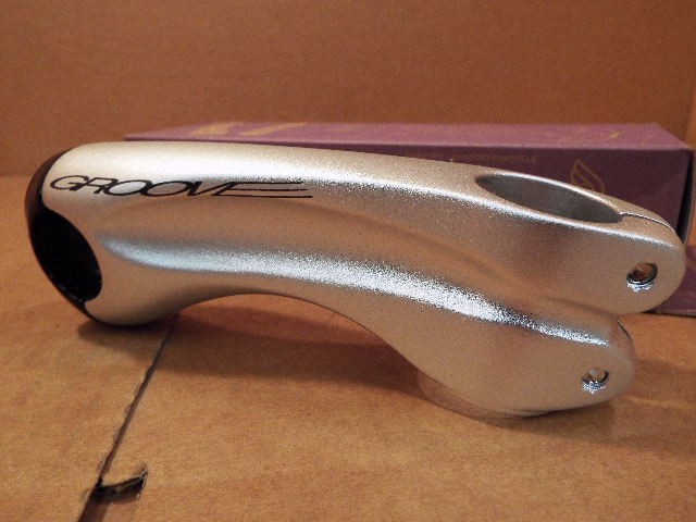 NOS Cinelli Groove StemSilver w/Black Clamp (110mm x 26.0mm