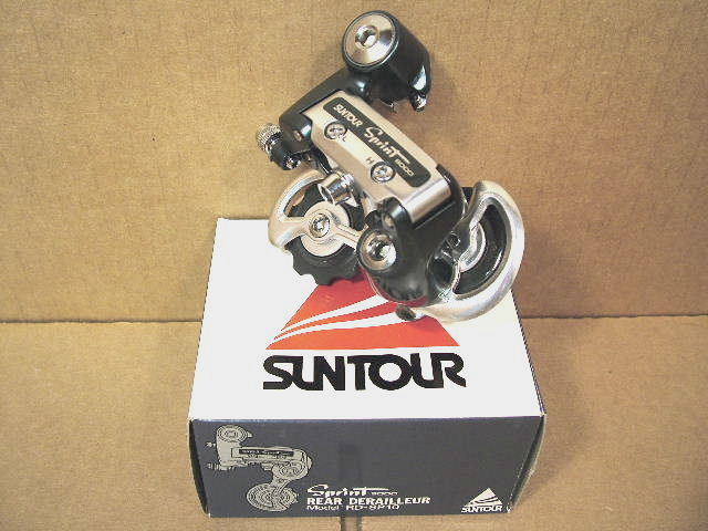 New-Old-Stock Suntour Sprint 9000 Rear Derailleur6/7 Speed