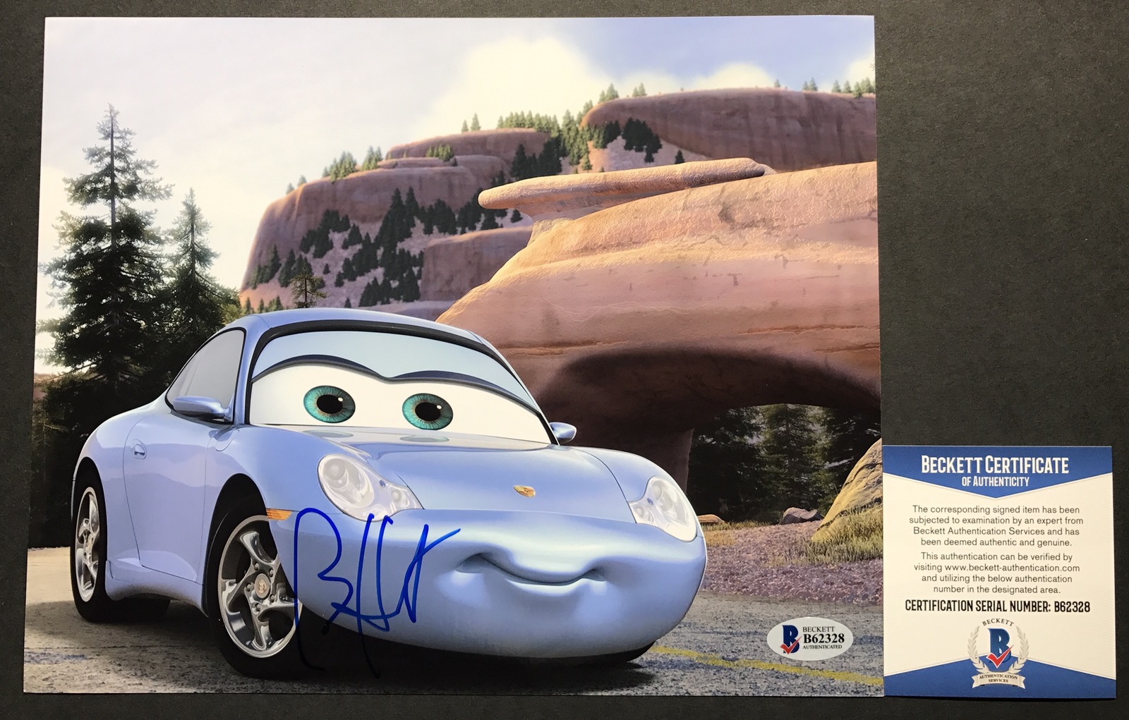 SALLY!!! Bonnie Hunt Signed DISNEY PIXAR Movie CARS 8x10