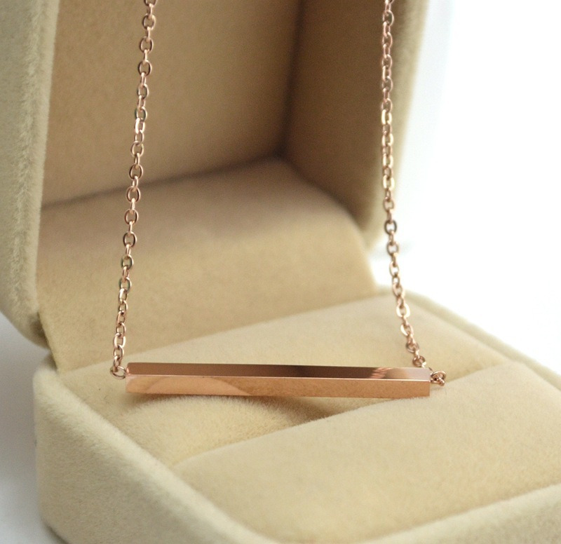 New 18K Gold Filled Women/'s Girl/'s Cute Lucky Bar Pendant Charm Necklace Chain