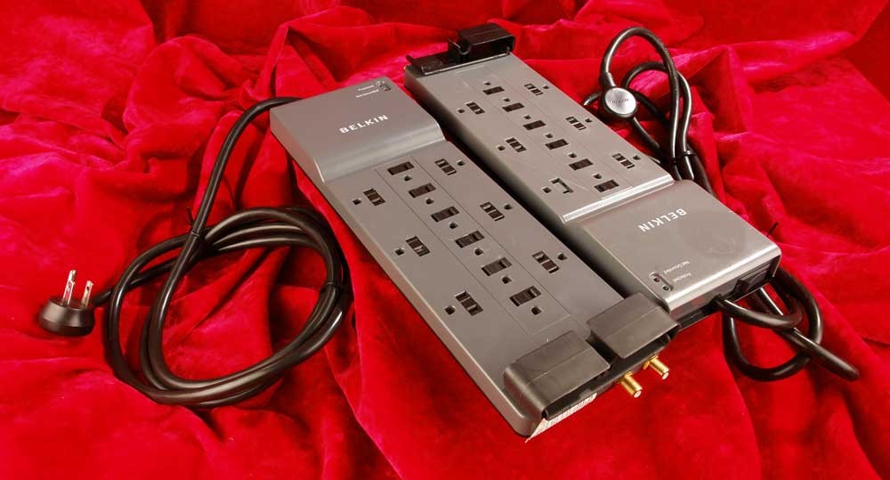 2* BELKIN 12 OUTLET POWER STRIP Relocatable Power Taps Transient Surge Protector eBay