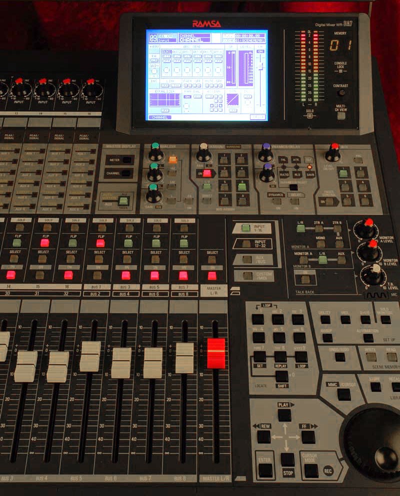 PANASONIC RAMSA WR-DA7 DIGITAL MIXING CONSOLE + 2 ADAT CARDS