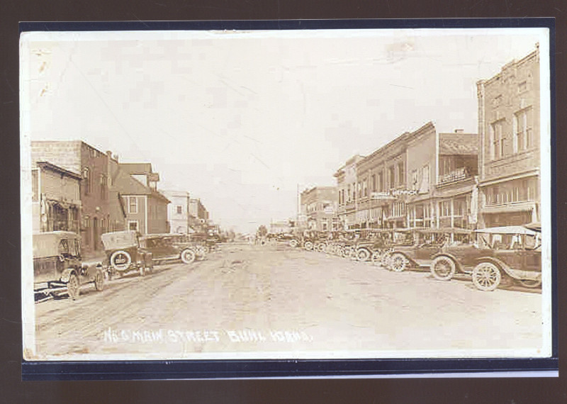 REAL PHOTO BURLINGTON KANSAS DOWNTOWN MAIN STREET SCENE POSTCARD COPY
