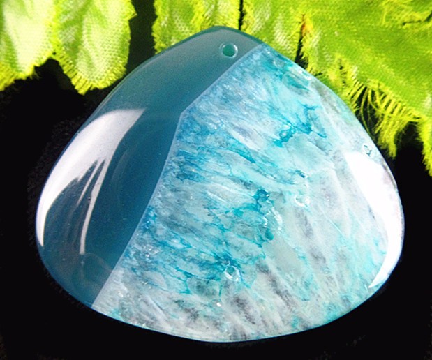 beautiful unique sea green teardrop druzy geode agate pendant